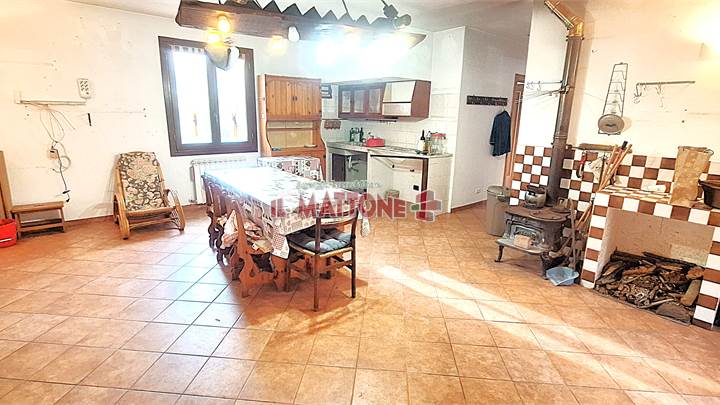 Villa 在 出售 到 Ceranesi